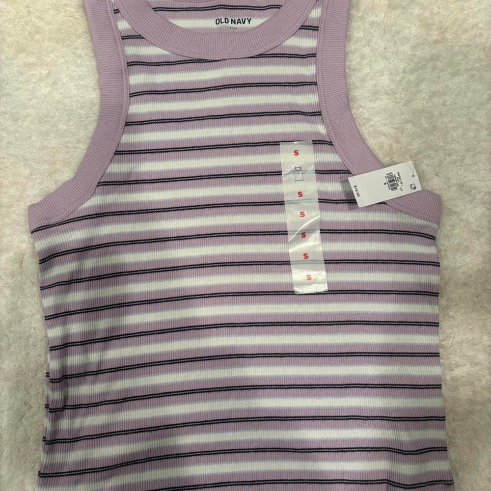 old navy tank top
